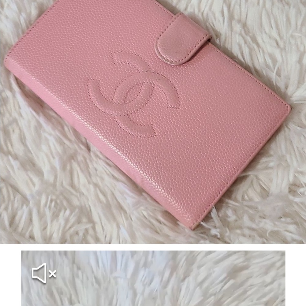 Chanel wallet